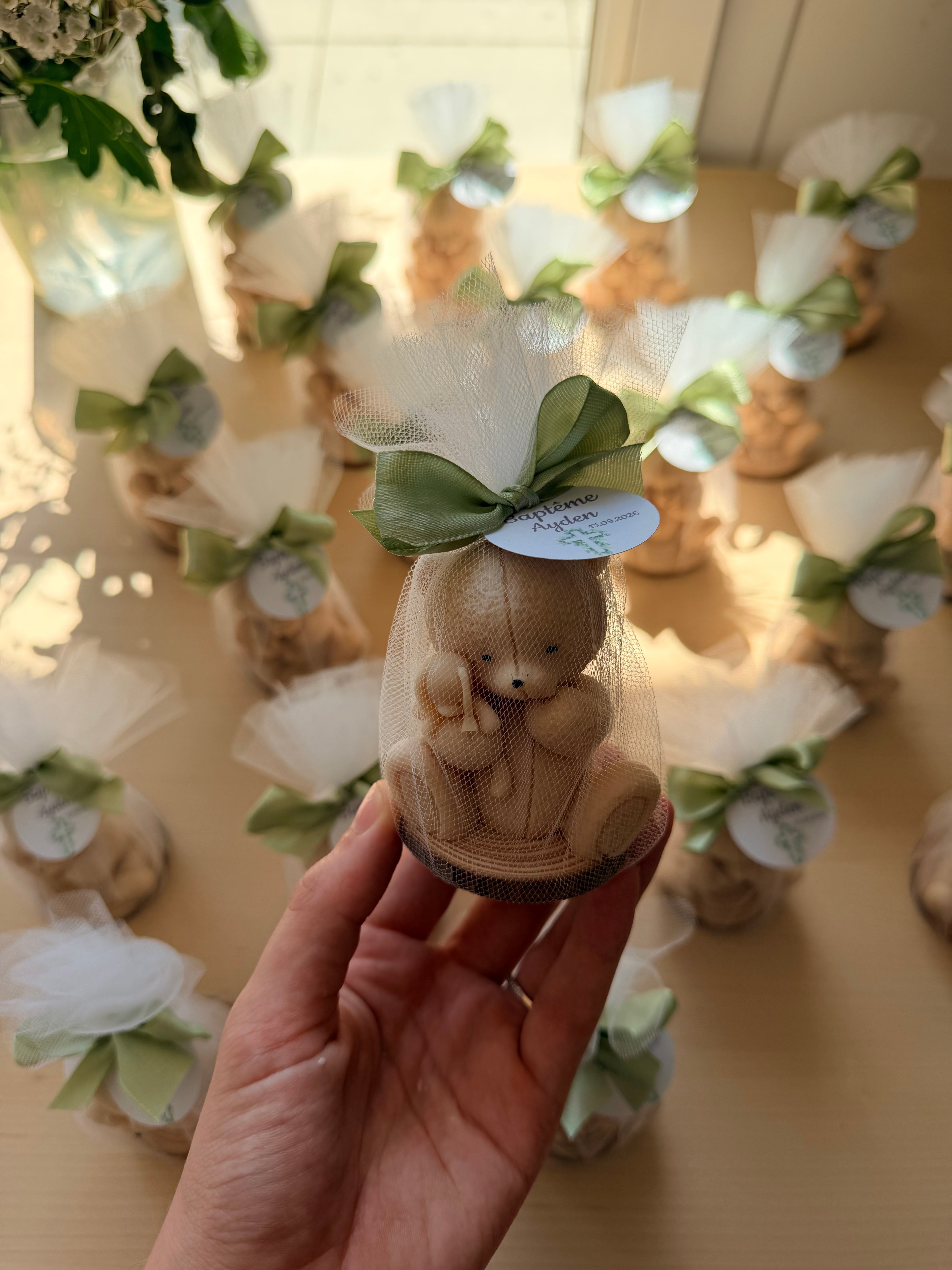 La bougie ourson et son doudou
