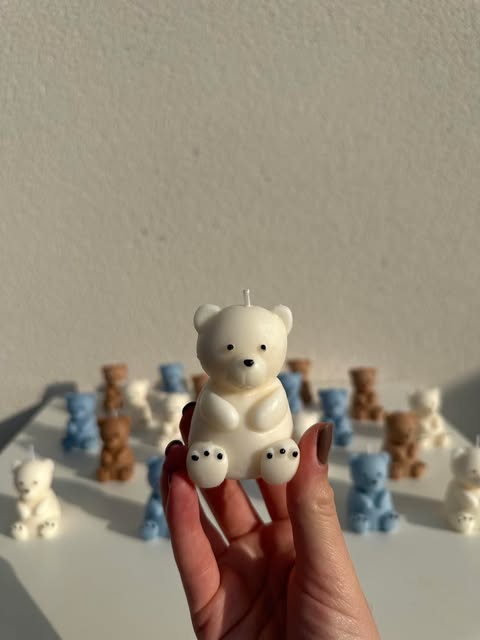 La moyenne bougie ourson